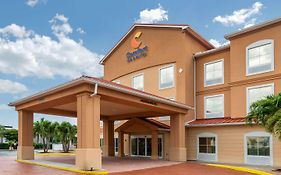 Comfort Inn And Suites Airport Fort Myers